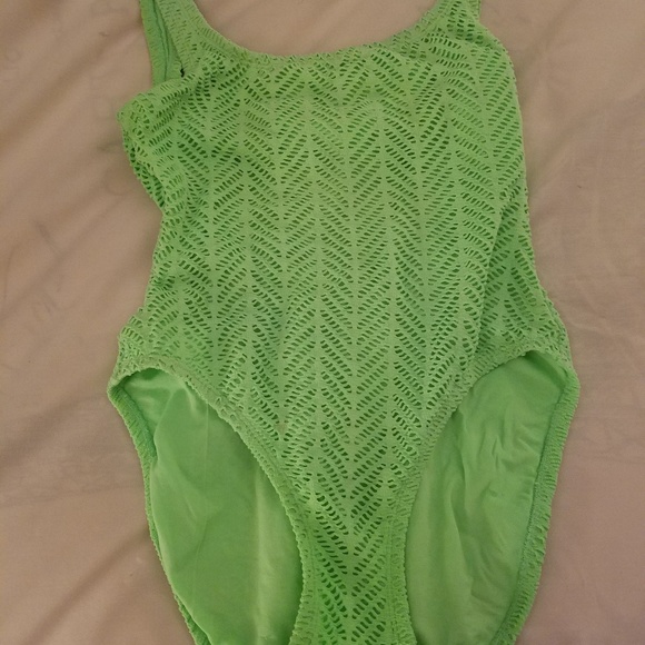 Catalina Other - EUC beautiful neon green 1 piece